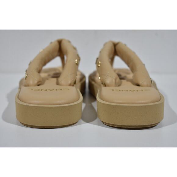 Chanel 23P Beige Quilted Charms Padded Pool Thong Logo Mule Slide Flat Sandal 38 - Picture 11 of 12